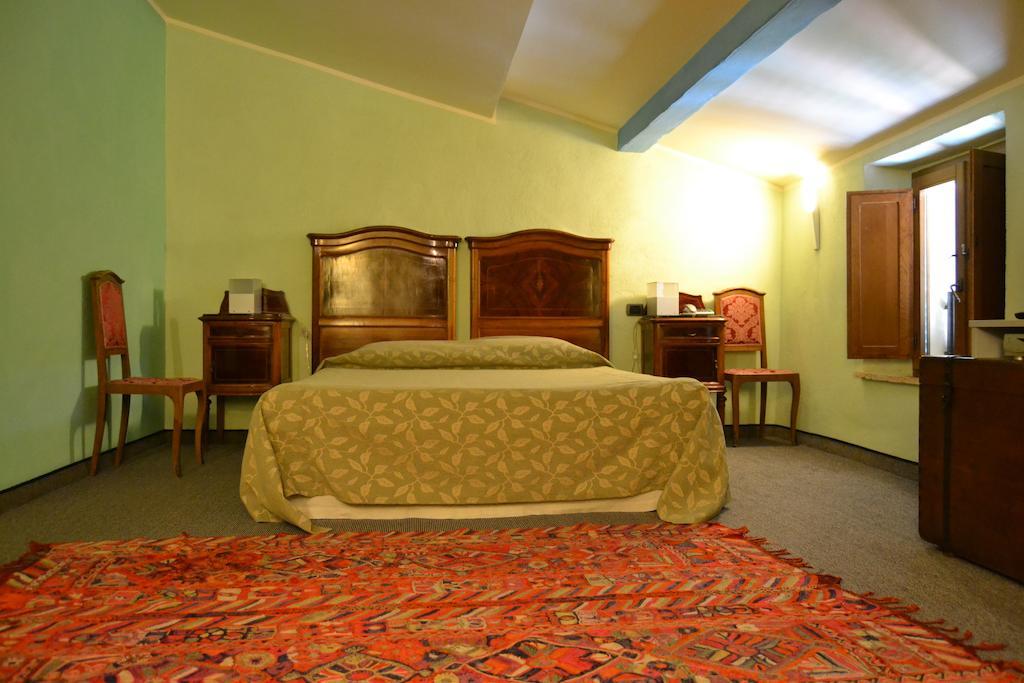 Casa Lemmi Pensionat San Quirico d'Orcia Værelse billede