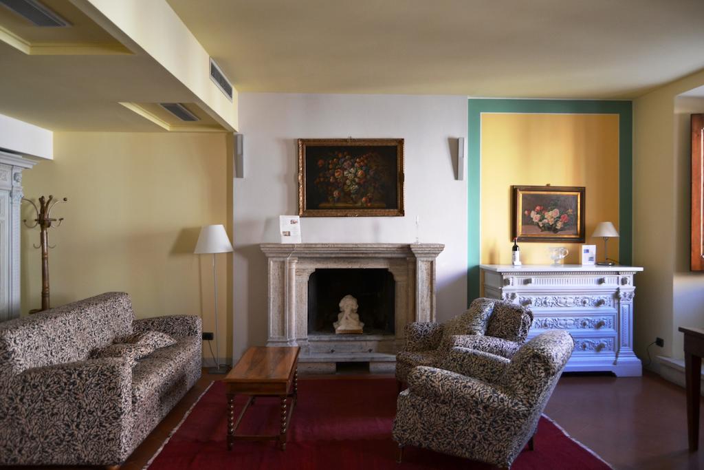 Casa Lemmi Pensionat San Quirico d'Orcia Værelse billede